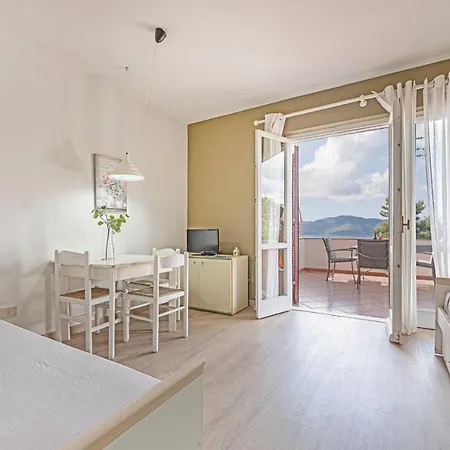 La Turistica Апартаменты *